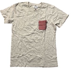 Someone Somewhere Pocket T-shirt (Large)